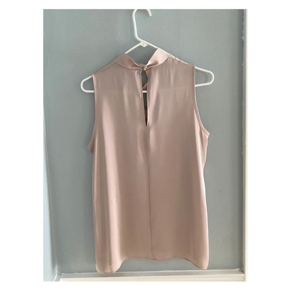 Joseph Ribkoff Signature Sleeveless Blouse - Picture 5 of 7